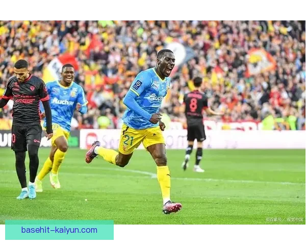 伊萨克合同谈判取得进展，状态回暖新赛季前景可期