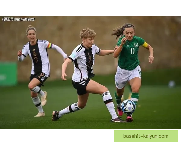 爱尔兰防守反击战术持续提升，备受关注的比赛策略分析