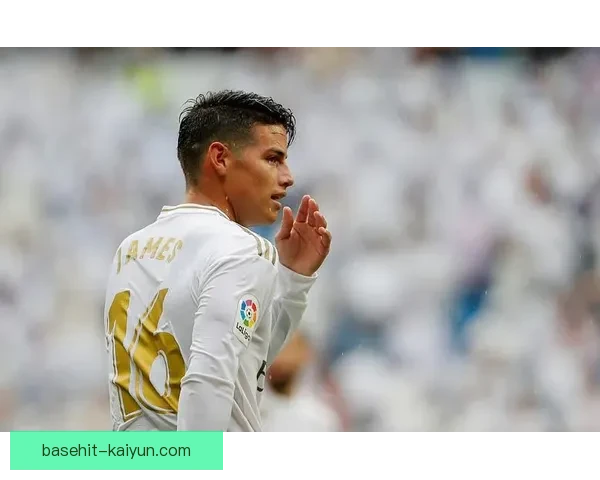 英超迈克·杰克逊表现稳健，球队竞争力增强引人关注